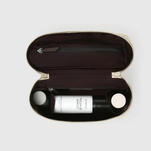 Metier Many Days Toiletry Bag - Picture 12 of 12